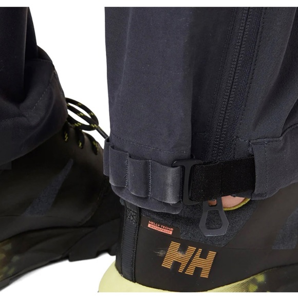 Brand new Helly Hansen pants - Picture 5 of 6